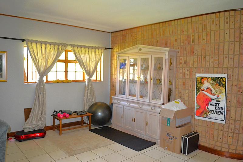 To Let 4 Bedroom Property for Rent in Vyfhoek A H North West